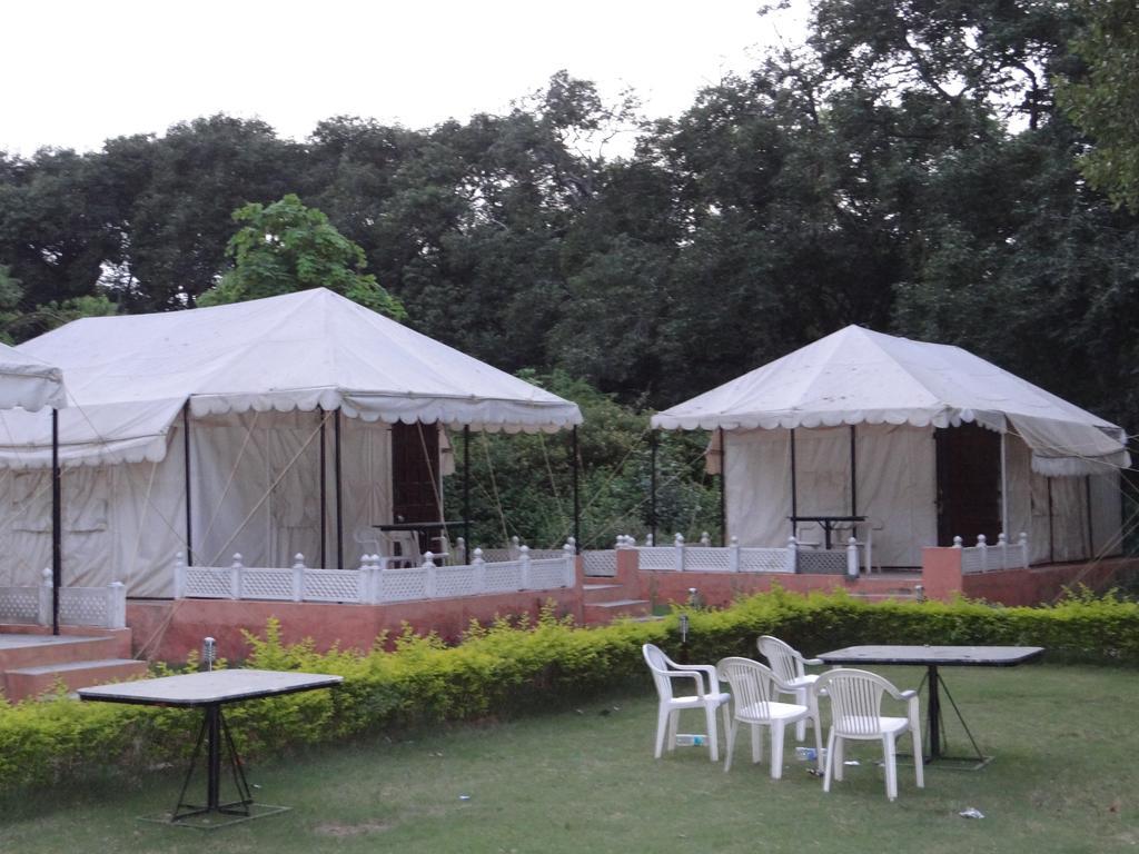 The Aravali Tent Resort Удайпур Номер фото